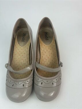 Mudd Taupe Patent Mary Jane Ballet Flats